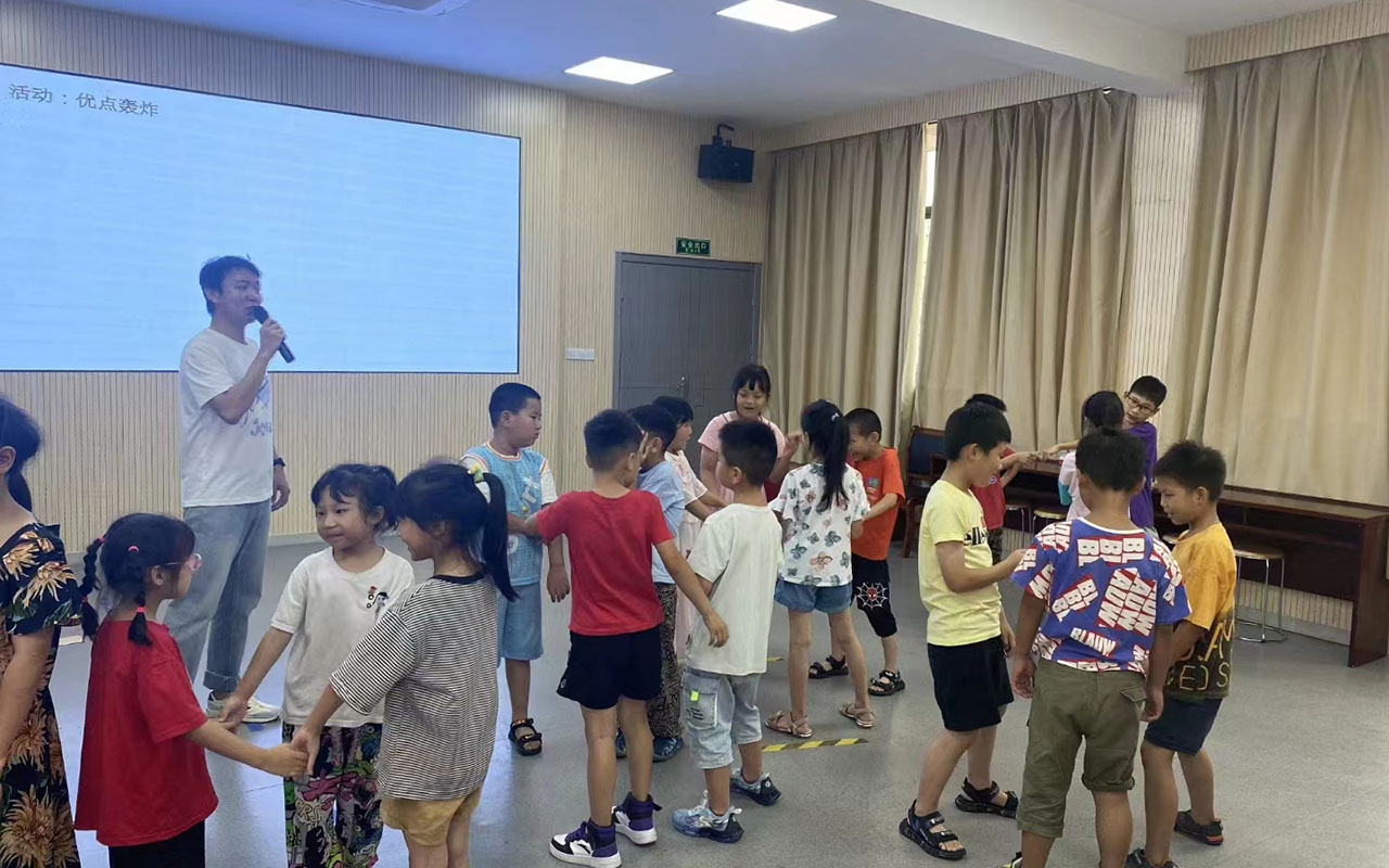 新津龙观乡中心学校